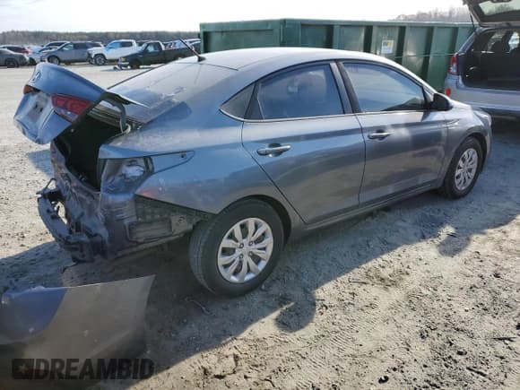 ✅ 2018 Hyundai Accent SE • VIN: 3KPC24A32JE012716 • Лот: 83631414. Опубликован ранее на Copart с пробегом 128 354 миль. Бесплатный доступ к архиву аукционных продаж из США и подробный отчёт об истории автомобиля на DreamBid. Изображение 3.