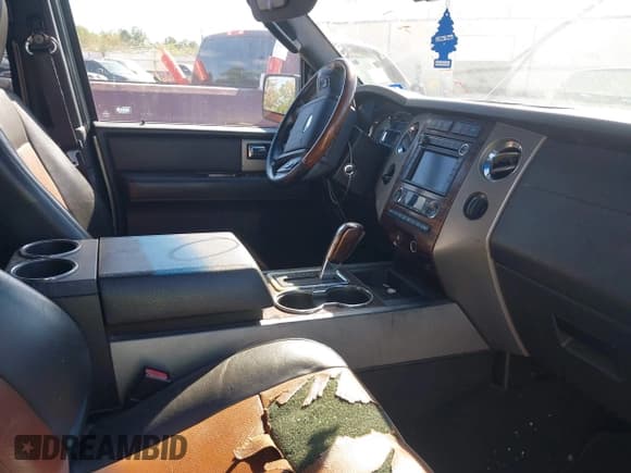✅ 2008 Ford Expedition Max Limited • VIN: 1FMFK19548LA54951 • Lot: 43700441. Listed on IAAI with 160,831 mi. Free auction sales archive from the USA and detailed vehicle history report at DreamBid. Image 5.