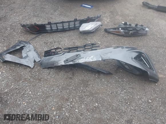 ✅ 2023 Kia Forte GT-Line • VIN: 3KPF54AD0PE549543 • Lot: 43005737. Wystawiony na IAAI z przebiegiem 32 282 mil. Bezpłatny archiwum sprzedaży aukcyjnych z USA i szczegółowy raport historii pojazdu na DreamBid. Zdjęcie 12.