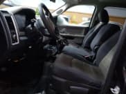 ✅ 2010 Dodge 1500 SLT • VIN: 1D7RB1GP9AS160044 • Lot: 49856695. Wystawiony na Copart z przebiegiem 158 501 mil. Bezpłatny archiwum sprzedaży aukcyjnych z USA i szczegółowy raport historii pojazdu na DreamBid. Zdjęcie 7.