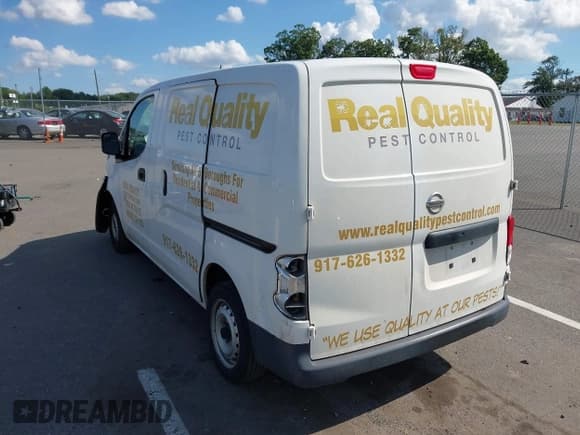 ✅ 2019 Nissan NV200 S • VIN: 3N6CM0KNXKK695123 • Lot: 43121294. Wystawiony na IAAI z przebiegiem 90 607 mil. Bezpłatny archiwum sprzedaży aukcyjnych z USA i szczegółowy raport historii pojazdu na DreamBid. Zdjęcie 3.