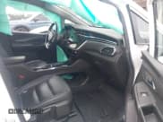 ✅ 2022 Chevrolet Bolt EV 2LT • VIN: 1G1FX6S03N4101435 • Lot: 42355300. Wystawiony na IAAI z przebiegiem 46 773 mil. Bezpłatny archiwum sprzedaży aukcyjnych z USA i szczegółowy raport historii pojazdu na DreamBid. Zdjęcie 5.