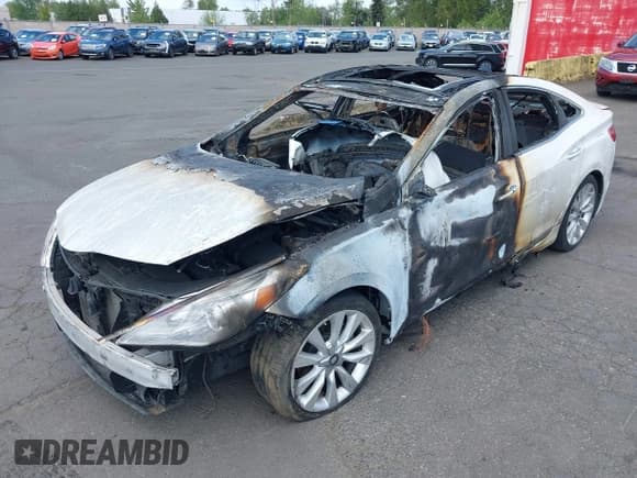 ✅ 2014 Hyundai Azera Limited • VIN: KMHFH4JG7EA354729 • Лот: 42083456. Опубликован ранее на IAAI с пробегом Не указан. Бесплатный доступ к архиву аукционных продаж из США и подробный отчёт об истории автомобиля на DreamBid. Изображение 6.