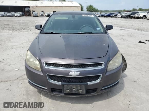 ✅ 2011 Chevrolet Malibu 1LT • VIN: 1G1ZC5E18BF142070 • Lot: 69047554. Listed on Copart with 186,582 mi. Free auction sales archive from the USA and detailed vehicle history report at DreamBid. Image 5.
