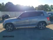 ✅ 2012 Mercedes-Benz GLK 350 • VIN: WDCGG5GB7CF853702 • Лот: 43087451. Опубликован ранее на IAAI с пробегом 188 275 миль. Бесплатный доступ к архиву аукционных продаж из США и подробный отчёт об истории автомобиля на DreamBid. Изображение 14.