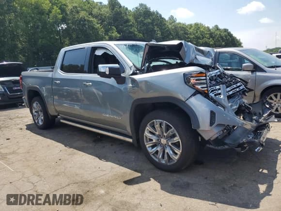 ✅ 2025 GMC Sierra 1500 Denali • VIN: 1GTUUGEL7SZ155175 • Лот: 63856485. Опубликован ранее на Copart с пробегом 22 822 миль. Бесплатный доступ к архиву аукционных продаж из США и подробный отчёт об истории автомобиля на DreamBid. Изображение 4.