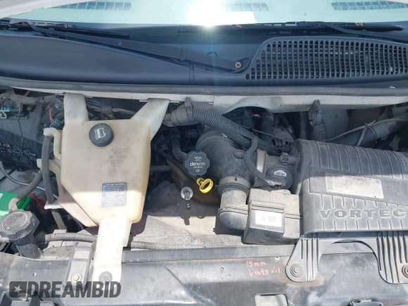 ✅ 2014 Chevrolet Express Cargo • VIN: 1GCWGFCA7E1206253 • Lot: 42929235. Listed on IAAI with 312,105 mi. Free auction sales archive from the USA and detailed vehicle history report at DreamBid. Image 10.