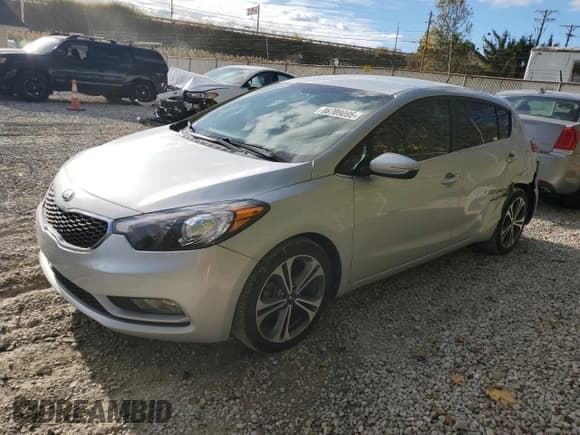 ✅ 2016 Kia Forte EX • VIN: KNAFX5A80G5491302 • Lot: 86709095. Listed on Copart with 45,958 mi. Free auction sales archive from the USA and detailed vehicle history report at DreamBid. Image 1.