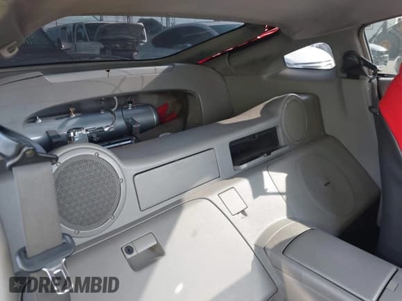 ✅ 2006 Nissan 350Z Enthusiast • VIN: JN1AZ34D96M301525 • Lot: 42053483. Wystawiony na IAAI z przebiegiem 144 488 mil. Bezpłatny archiwum sprzedaży aukcyjnych z USA i szczegółowy raport historii pojazdu na DreamBid. Zdjęcie 8.