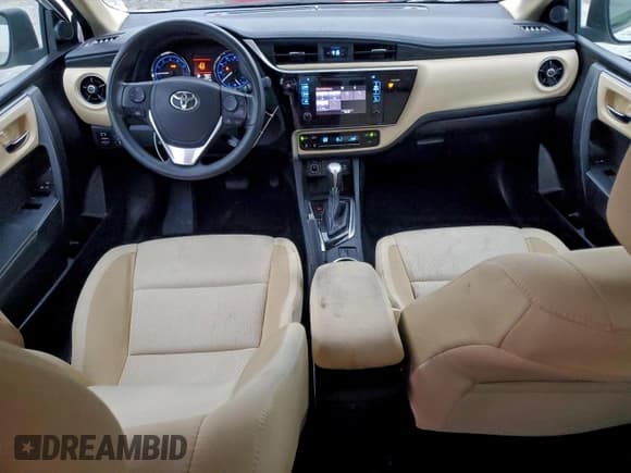 ✅ 2017 Toyota Corolla SE • VIN: 5YFBURHE6HP702200 • Лот: 94186075. Опубликован ранее на Copart с пробегом 59 407 миль. Бесплатный доступ к архиву аукционных продаж из США и подробный отчёт об истории автомобиля на DreamBid. Изображение 8.