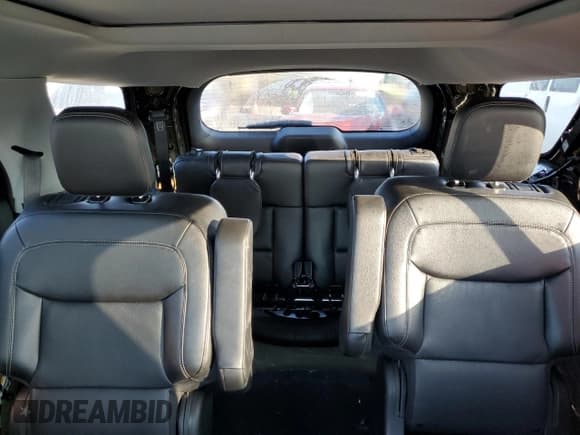 ✅ 2024 Ford Explorer Limited • VIN: 1FMSK8FH1RGA65986 • Лот: 68131685. Опубликован ранее на Copart с пробегом 8 089 миль. Бесплатный доступ к архиву аукционных продаж из США и подробный отчёт об истории автомобиля на DreamBid. Изображение 10.