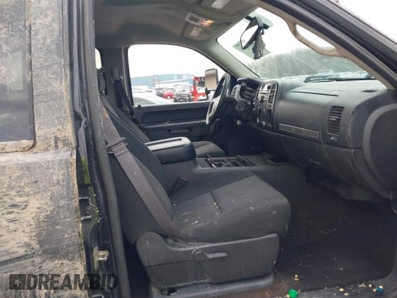 ✅ 2013 Chevrolet Silverado 2500HD LT • VIN: 1GC1KXC88DF133052 • Лот: 42113366. Опубликован ранее на IAAI с пробегом 194 506 миль. Бесплатный доступ к архиву аукционных продаж из США и подробный отчёт об истории автомобиля на DreamBid. Изображение 5.