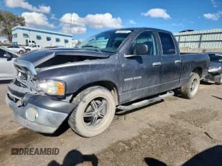 ✅ 2003 Dodge 1500 ST • VIN: 1D7HA18N23J527600 • Лот: 86854685. Опубликован ранее на Copart с пробегом 145 058 миль. Бесплатный доступ к архиву аукционных продаж из США и подробный отчёт об истории автомобиля на DreamBid. Изображение 1.