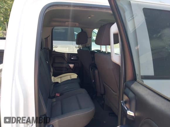 ✅ 2019 Chevrolet Silverado 1500 LT • VIN: 2GCVKPECXK1120214 • Lot: 42803468. Wystawiony na IAAI z przebiegiem 61 053 mil. Bezpłatny archiwum sprzedaży aukcyjnych z USA i szczegółowy raport historii pojazdu na DreamBid. Zdjęcie 8.