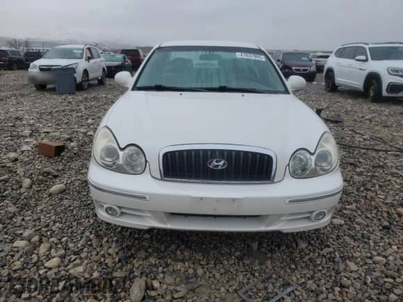 2004 Hyundai Sonata GLS z VIN KMHWF35HX4A994838, wystawiony jako Copart lot #41637995 z przebiegiem 235 568 mil mil oraz Czysty tytuł • Clean title. Historia ofert i sprzedaży dostępna na DreamBid. Obrazek 5.