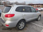 ✅ 2007 Hyundai Santa Fe SE • VIN: 5NMSH73E87H061267 • Lot: 43852443. Listed on IAAI with 377,237 mi. Free auction sales archive from the USA and detailed vehicle history report at DreamBid. Image 4.