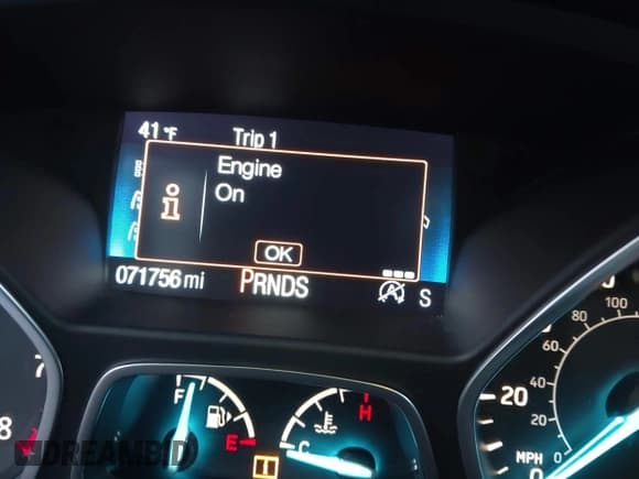 ✅ 2017 Ford Escape Titanium • VIN: 1FMCU0JD0HUC13307 • Lot: 43883887. Wystawiony na IAAI z przebiegiem 71 756 mil. Bezpłatny archiwum sprzedaży aukcyjnych z USA i szczegółowy raport historii pojazdu na DreamBid. Zdjęcie 15.