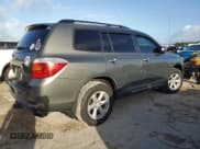 ✅ 2009 Toyota Highlander • VIN: JTEDA41A892000886 • Lot: 82295375. Listed on Copart with 204,332 mi. Free auction sales archive from the USA and detailed vehicle history report at DreamBid. Image 3.