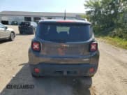 ✅ 2017 Jeep Renegade Latitude • VIN: ZACCJBBB9HPG02972 • Lot: 71671285. Wystawiony na Copart z przebiegiem 97 944 mil. Bezpłatny archiwum sprzedaży aukcyjnych z USA i szczegółowy raport historii pojazdu na DreamBid. Zdjęcie 6.