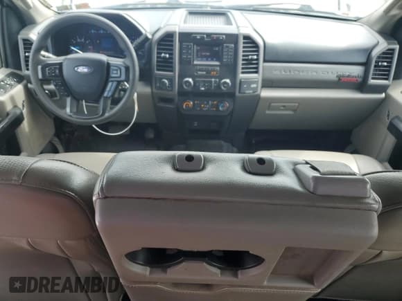 ✅ 2019 Ford F-250 XL • VIN: 1FT7X2B62KED62716 • Lot: 71904935. Listed on Copart with 224,581 mi. Free auction sales archive from the USA and detailed vehicle history report at DreamBid. Image 8.