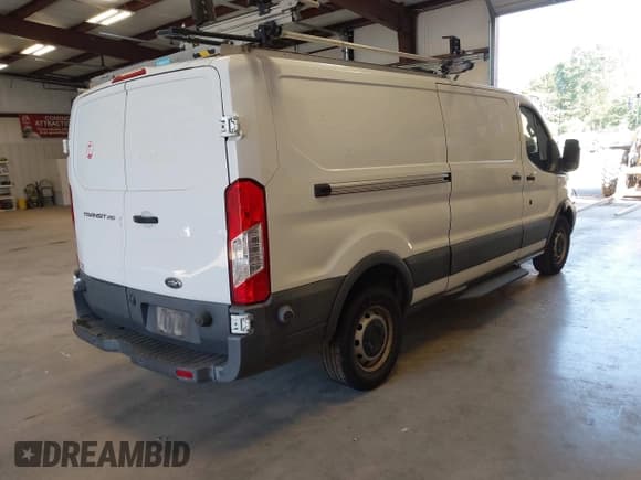 ✅ 2018 Ford Transit • VIN: 1FTYR2YM6JKB11525 • Лот: 43379951. Опубликован ранее на IAAI с пробегом 122 747 миль. Бесплатный доступ к архиву аукционных продаж из США и подробный отчёт об истории автомобиля на DreamBid. Изображение 4.