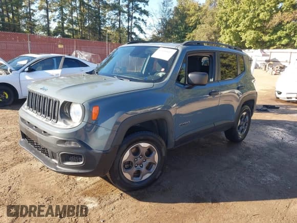 ✅ 2018 Jeep Renegade Upland • VIN: ZACCJBAB8JPH09079 • Lot: 43499957. Wystawiony na IAAI z przebiegiem 66 376 mil. Bezpłatny archiwum sprzedaży aukcyjnych z USA i szczegółowy raport historii pojazdu na DreamBid. Zdjęcie 17.