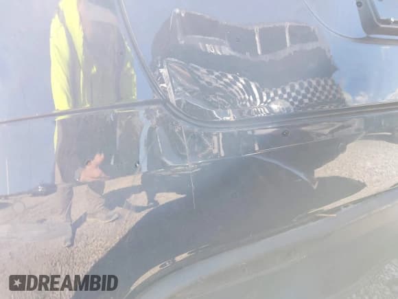 ✅ 2023 Tesla Model X • VIN: 7SAXCDE51PF370132 • Lot: 43533532. Wystawiony na IAAI z przebiegiem 30 329 mil. Bezpłatny archiwum sprzedaży aukcyjnych z USA i szczegółowy raport historii pojazdu na DreamBid. Zdjęcie 23.