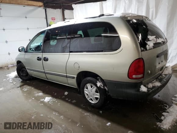✅ 1999 Plymouth Grand Voyager • VIN: 2P4GP24G6XR204083 • Lot: 41360755. Wystawiony na Copart z przebiegiem 152 898 mil. Bezpłatny archiwum sprzedaży aukcyjnych z USA i szczegółowy raport historii pojazdu na DreamBid. Zdjęcie 2.