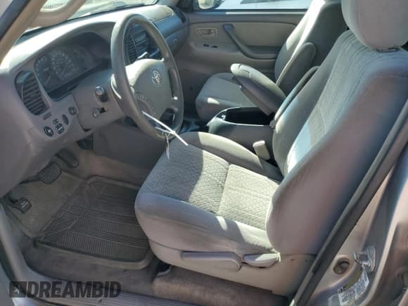 ✅ 2006 Toyota Tundra SR5 • VIN: 5TBET34146S519908 • Лот: 85937485. Опубликован ранее на Copart с пробегом 211 130 миль. Бесплатный доступ к архиву аукционных продаж из США и подробный отчёт об истории автомобиля на DreamBid. Изображение 7.