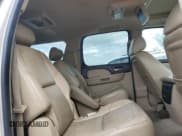 ✅ 2010 GMC Yukon XL Denali • VIN: 1GKUCMEF2AR289252 • Лот: 48559975. Опубликован ранее на Copart с пробегом Не указан. Бесплатный доступ к архиву аукционных продаж из США и подробный отчёт об истории автомобиля на DreamBid. Изображение 11.