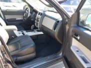 ✅ 2010 Mercury Mariner Premier • VIN: 4M2CN8HG6AKJ04605 • Lot: 43598774. Listed on IAAI with 159,974 mi. Free auction sales archive from the USA and detailed vehicle history report at DreamBid. Image 5.