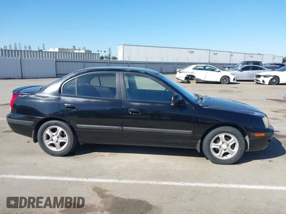 ✅ 2005 Hyundai Elantra GLS • VIN: KMHDN46D75U991942 • Lot: 42207546. Wystawiony na IAAI z przebiegiem 100 858 mil. Bezpłatny archiwum sprzedaży aukcyjnych z USA i szczegółowy raport historii pojazdu na DreamBid. Zdjęcie 13.