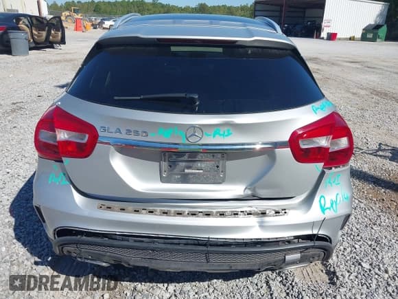 ✅ 2015 Mercedes-Benz GLA 250 • VIN: WDCTG4EB7FJ144359 • Lot: 43452502. Wystawiony na IAAI z przebiegiem 100 086 mil. Bezpłatny archiwum sprzedaży aukcyjnych z USA i szczegółowy raport historii pojazdu na DreamBid. Zdjęcie 6.