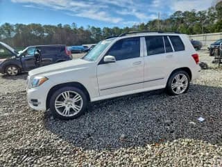 ✅ 2015 Mercedes-Benz GLK 350 • VIN: WDCGG8JB7FG363835 • Лот: 95159255. Опубликован ранее на Copart с пробегом 139 371 миль. Бесплатный доступ к архиву аукционных продаж из США и подробный отчёт об истории автомобиля на DreamBid. Изображение 1.