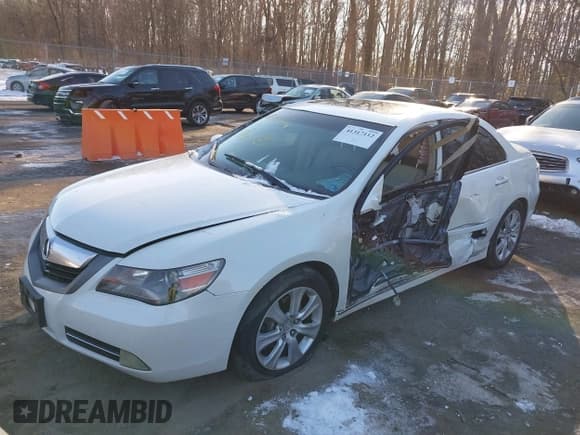 ✅ 2010 Acura RL Technology • VIN: JH4KB2F60AC002632 • Lot: 41317112. Wystawiony na IAAI z przebiegiem 172 081 mil. Bezpłatny archiwum sprzedaży aukcyjnych z USA i szczegółowy raport historii pojazdu na DreamBid. Zdjęcie 2.