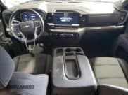 ✅ 2025 Chevrolet Silverado 1500 LT • VIN: 3GCUKDED2SG127135 • Lot: 90803045. Wystawiony na Copart z przebiegiem 34 903 mil. Bezpłatny archiwum sprzedaży aukcyjnych z USA i szczegółowy raport historii pojazdu na DreamBid. Zdjęcie 8.