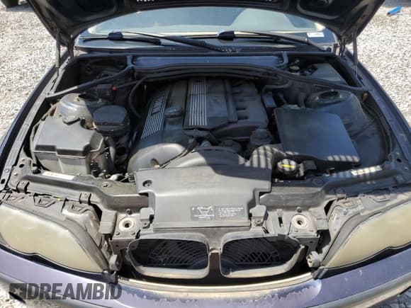 ✅ 2004 BMW 3 Series 330xi • VIN: WBAEW53434PN32840 • Lot: 57252165. Wystawiony na Copart z przebiegiem 213 458 mil. Bezpłatny archiwum sprzedaży aukcyjnych z USA i szczegółowy raport historii pojazdu na DreamBid. Zdjęcie 11.