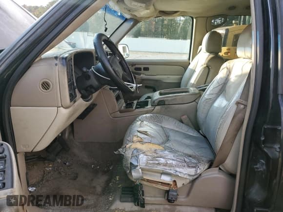 ✅ 2003 GMC Yukon SLT • VIN: 1GKEK13Z23J298604 • Lot: 90615655. Wystawiony na Copart z przebiegiem 253 372 mil. Bezpłatny archiwum sprzedaży aukcyjnych z USA i szczegółowy raport historii pojazdu na DreamBid. Zdjęcie 7.