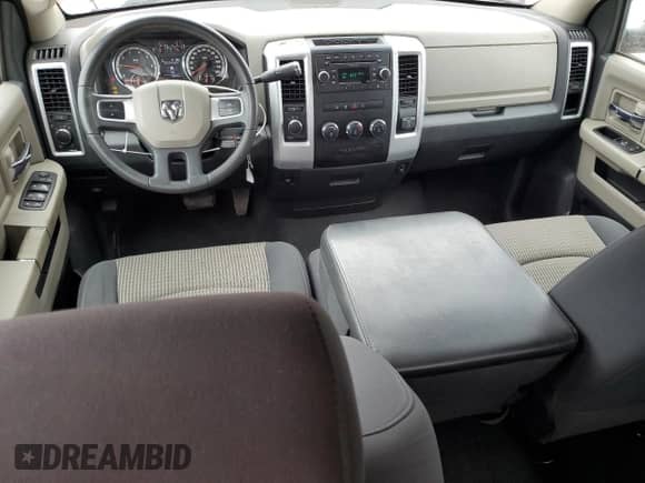 2010 Dodge 1500 ST z VIN 1D7RV1GP3AS183567, wystawiony jako Copart lot #71102404 z przebiegiem 168 690 mil mil oraz Szkoda całkowita • Salvage title. Historia ofert i sprzedaży dostępna na DreamBid. Obrazek 8.