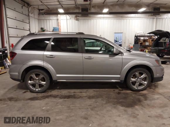 ✅ 2016 Dodge Journey Crossroad Plus • VIN: 3C4PDCGB8GT146526 • Лот: 43523924. Опубликован ранее на IAAI с пробегом 147 644 миль. Бесплатный доступ к архиву аукционных продаж из США и подробный отчёт об истории автомобиля на DreamBid. Изображение 13.