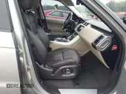 ✅ 2016 Land Rover Range Rover Sport HSE • VIN: SALWR2VF6GA646987 • Lot: 42412454. Wystawiony na IAAI z przebiegiem 92 366 mil. Bezpłatny archiwum sprzedaży aukcyjnych z USA i szczegółowy raport historii pojazdu na DreamBid. Zdjęcie 5.