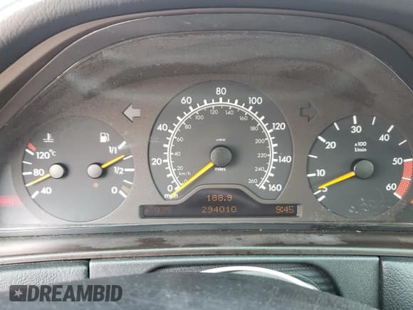 ✅ 1999 Mercedes-Benz E • VIN: WDBJF25H7XA838879 • Lot: 59352665. Listed on Copart with 294,010 mi. Free auction sales archive from the USA and detailed vehicle history report at DreamBid. Image 9.