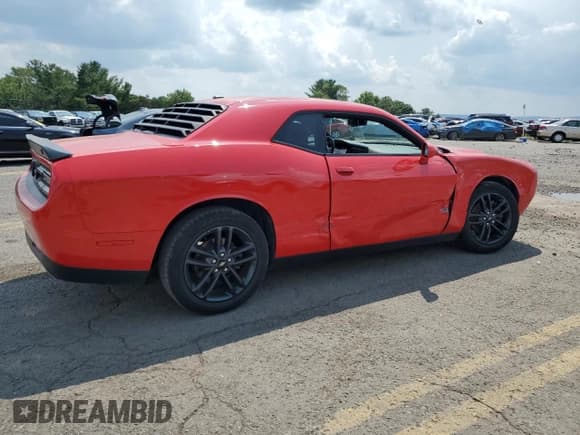 ✅ 2019 Dodge Challenger SXT • VIN: 2C3CDZGG4KH522173 • Lot: 65908284. Wystawiony na Copart z przebiegiem 95 134 mil. Bezpłatny archiwum sprzedaży aukcyjnych z USA i szczegółowy raport historii pojazdu na DreamBid. Zdjęcie 3.