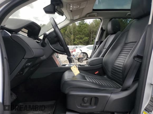 ✅ 2020 Land Rover Discovery Sport S • VIN: SALCJ2FX6LH837117 • Lot: 81774085. Listed on Copart with 82,515 mi. Free auction sales archive from the USA and detailed vehicle history report at DreamBid. Image 7.