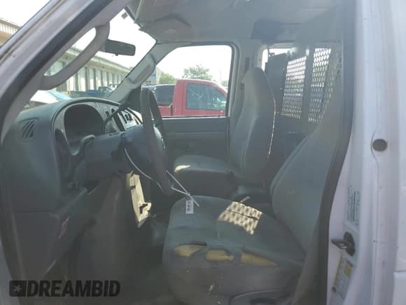 ✅ 2007 Ford Econoline Cargo Commercial • VIN: 1FTNE24W07DA33438 • Lot: 63575475. Listed on Copart with 176,740 mi. Free auction sales archive from the USA and detailed vehicle history report at DreamBid. Image 7.