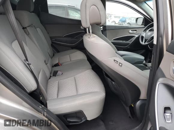 ✅ 2014 Hyundai Santa Fe • VIN: 5XYZTDLB7EG142950 • Лот: 86167715. Опубликован ранее на Copart с пробегом 132 561 миль. Бесплатный доступ к архиву аукционных продаж из США и подробный отчёт об истории автомобиля на DreamBid. Изображение 10.
