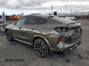 ✅ 2022 BMW X6 M • VIN: 5YMCY0C0XN9L79200 • Lot: 81968175. Wystawiony na Copart z przebiegiem 20 059 mil. Bezpłatny archiwum sprzedaży aukcyjnych z USA i szczegółowy raport historii pojazdu na DreamBid. Zdjęcie 2.