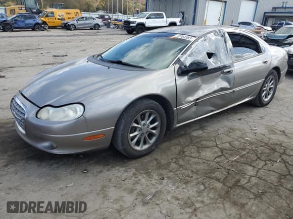 ✅ 1999 Chrysler LHS • VIN: 2C3HC56G8XH500171 • Lot: 66730574. Wystawiony na Copart z przebiegiem 208 985 mil. Bezpłatny archiwum sprzedaży aukcyjnych z USA i szczegółowy raport historii pojazdu na DreamBid. Zdjęcie 1.