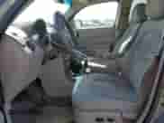 2006 Chevrolet HHR LT z VIN 3GNDA23D06S604438, wystawiony jako Copart lot #73238384 z przebiegiem 219 495 mil mil oraz Szkoda całkowita • Salvage title. Historia ofert i sprzedaży dostępna na DreamBid. Obrazek 7.