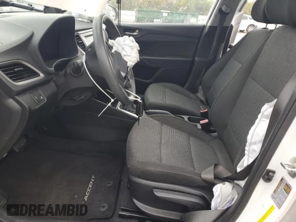 ✅ 2019 Hyundai Accent SE • VIN: 3KPC24A34KE066018 • Лот: 47144955. Опубликован ранее на Copart с пробегом 64 327 миль. Бесплатный доступ к архиву аукционных продаж из США и подробный отчёт об истории автомобиля на DreamBid. Изображение 7.